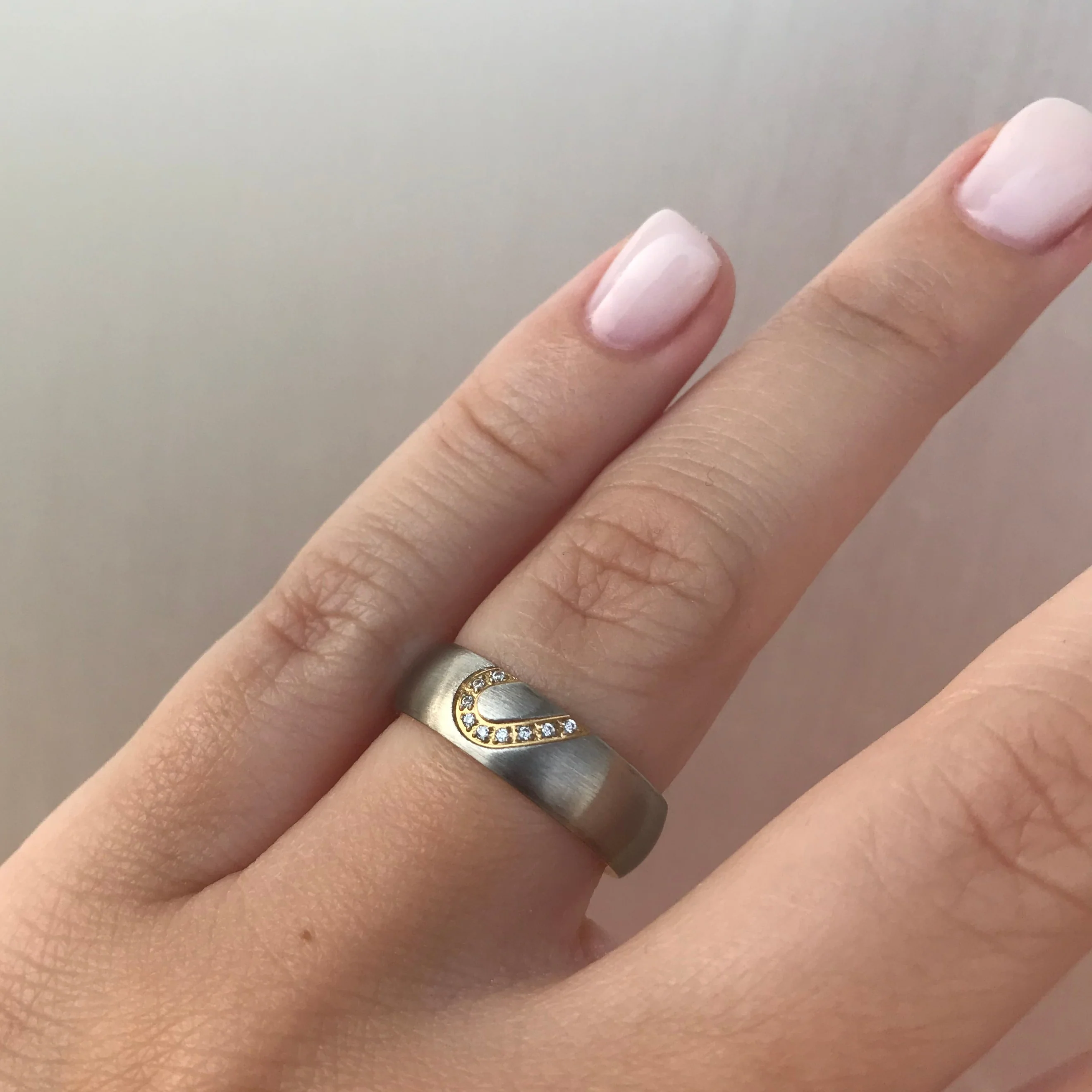 Aliança Coração Unido 6mm em Aço - Alianças de Namoro ou Compromisso (para Namorados) - REF1113 - Image 10