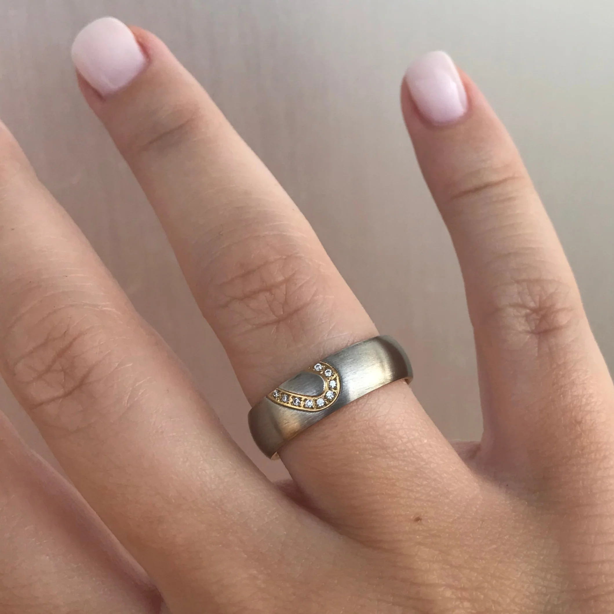 Aliança Coração Unido 6mm em Aço - Alianças de Namoro ou Compromisso (para Namorados) - REF1113 - Image 5