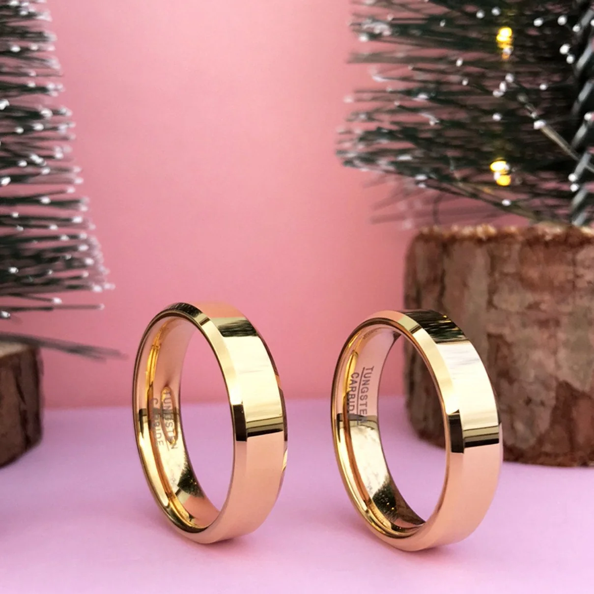 Aliança em Tungsténio Dourada, com 6mm de Largura, Plana e Brilhante em Cima, Angular e Brilhante nos Lados - REF8906 - Image 11