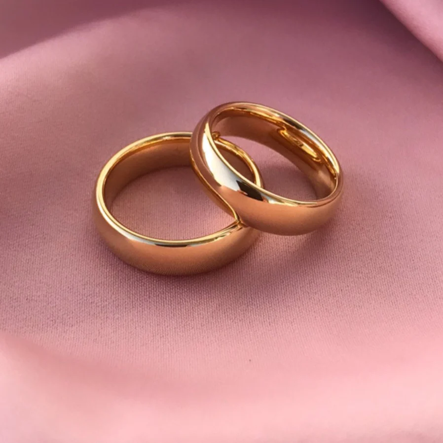 Aliança em Tungsténio Dourada, Simples e Tradicional, com 6mm de Largura, Brilhante e Arredondada em Cima e nos Lados - REF1100 - Image 8