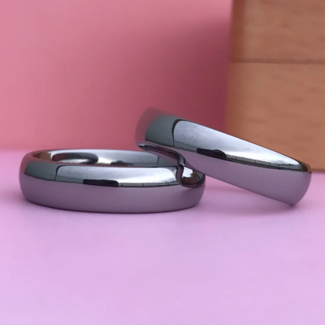 Aliança em Tungsténio Prateada, com 6mm de Largura, Arredondada e Brilhante em Cima e nos Lados - REF1126 - Image 4